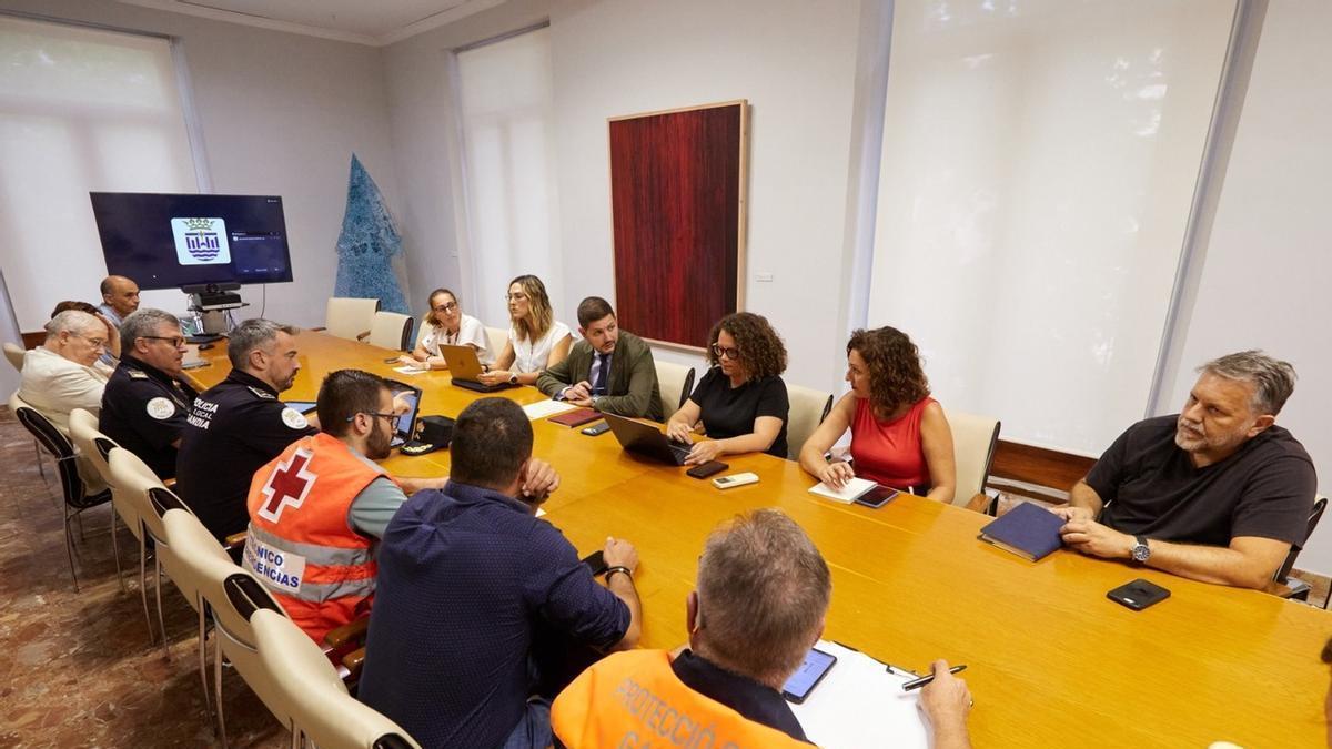 La Safor se activa ante una nueva alerta naranja: Gandia y Benirredrà suspenden las clases este jueves