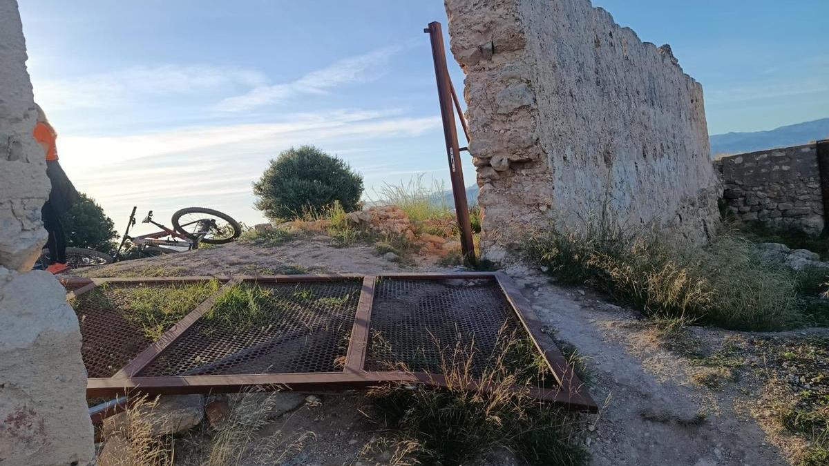 El Castillo de Bairén: Vandalismo, Patrimonio y el Cruce de Acusaciones Políticas en Gandia