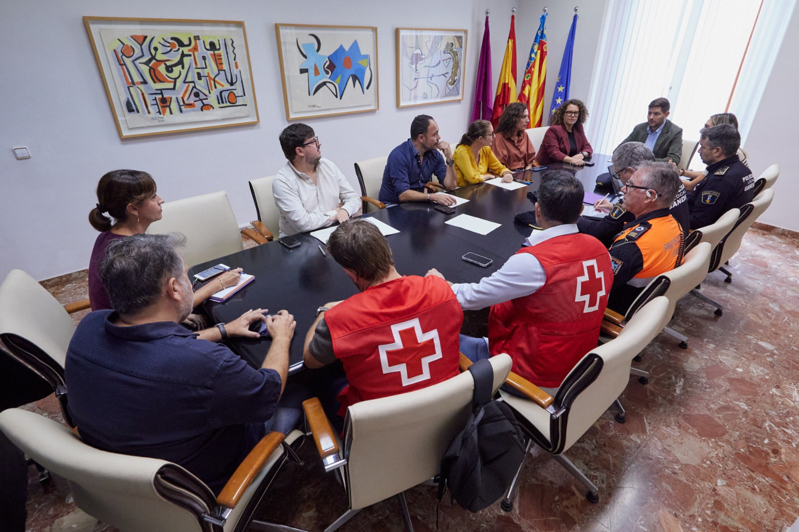 Gandía al Borde del Colapso: La Paradoja de la Alerta Roja y la Fragilidad de la Gestión Climática