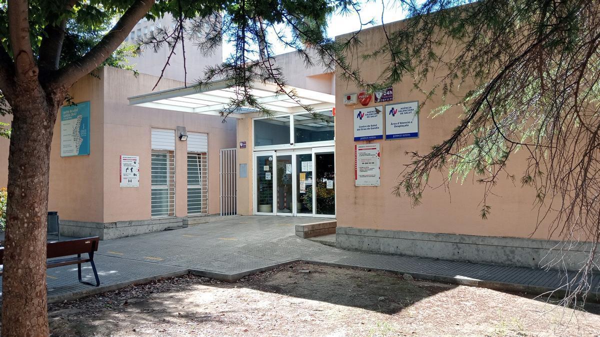 Gandia, Atrapada en la Marea Burocrática: Servicios Esenciales Bloqueados por la Inundabilidad